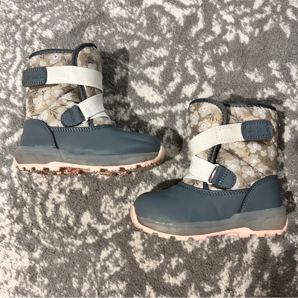 Carters Toddler Girls Legolas Winter Boots Size 8